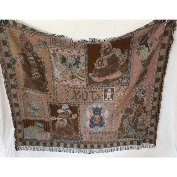 Goodwin Weavers The Edith Collection Christmas Blanket Holiday Tapestry/Throw - Picture 10 of 11